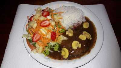 Helena Cafe & Bistro