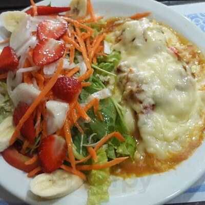 Helena Cafe & Bistro