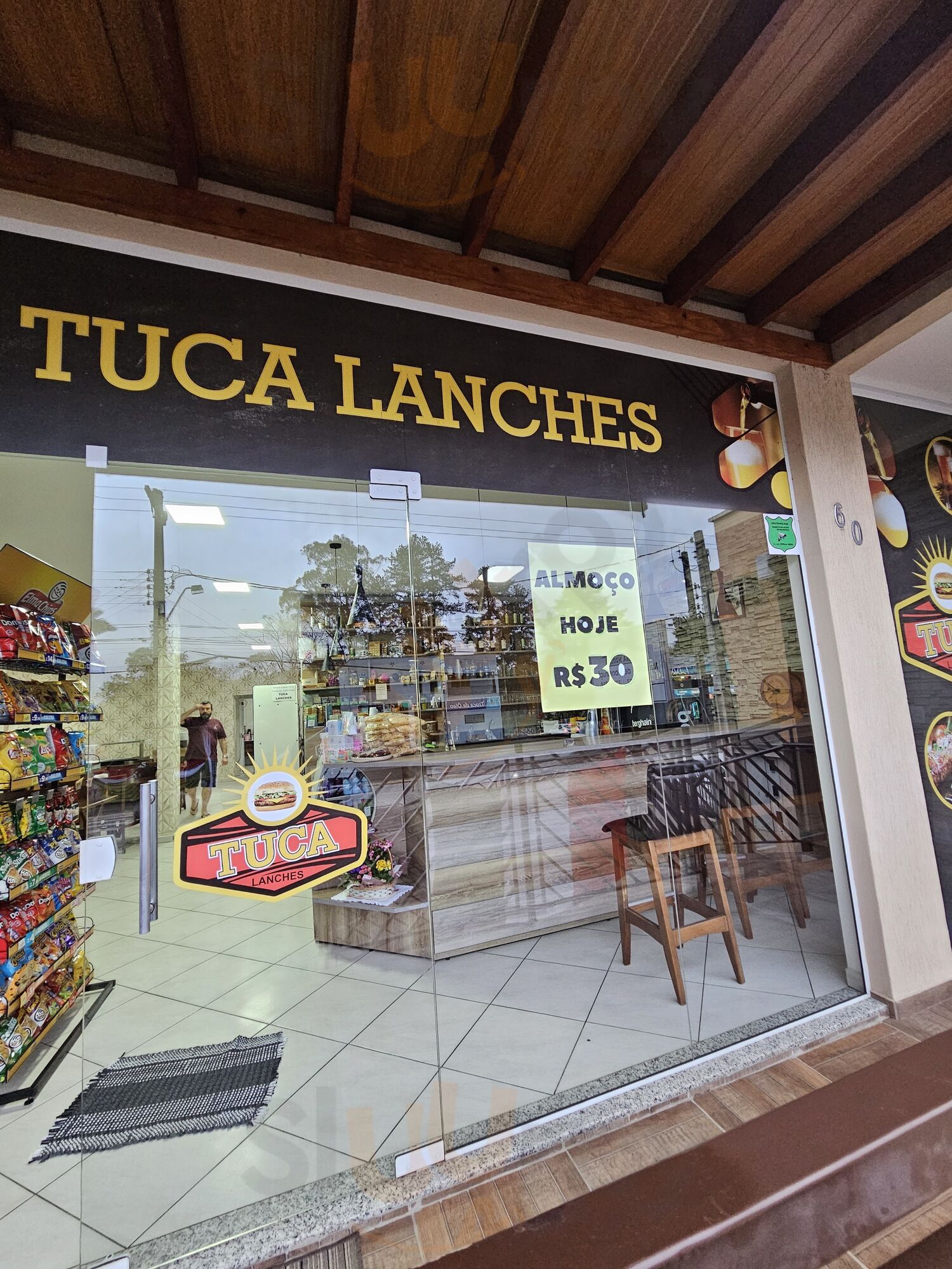 Tuca Lanches