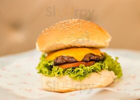 Sulla Strada Food & Burger