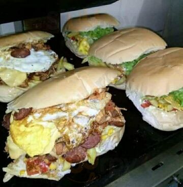 Macanudo Lanches