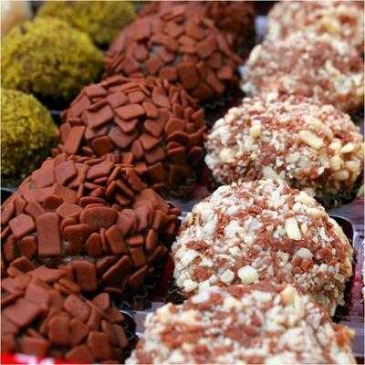 Delicate Brigadeiros