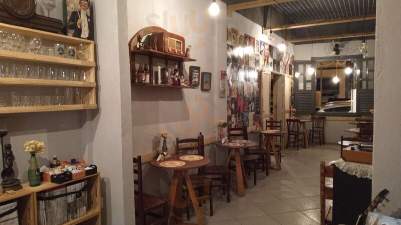 Nossa Esquina Café Bistro