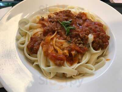 Di Capri Caffè Bistrô