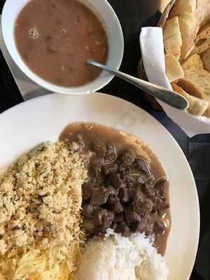 Di Capri Caffè Bistrô