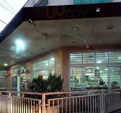 Photo 4
