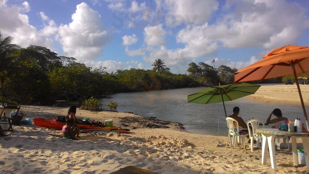 Muciço Pé Na Areia Bar