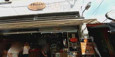 Felix Lanches