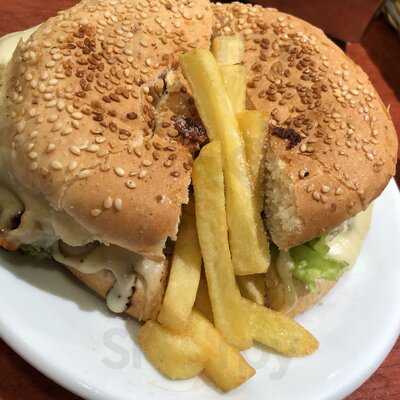 Restaurante E Lanchonete Rainha Do Sao Luis