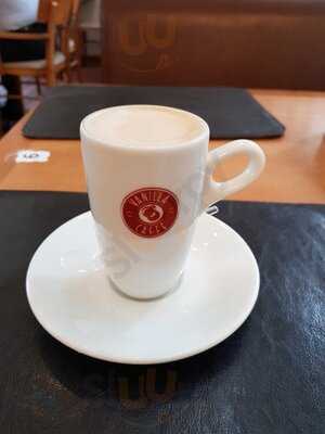 Vanilla Cafe