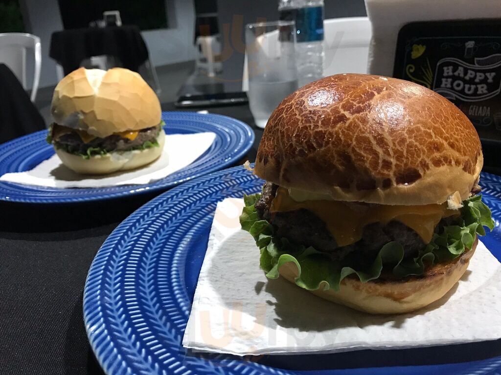 Hermelinda Rock Burguer