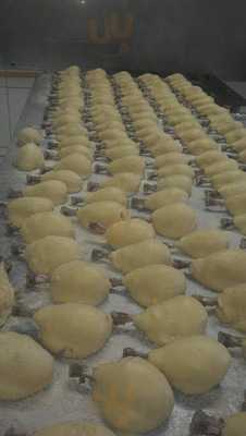 Salgateria E Pastelaria Da Divisa