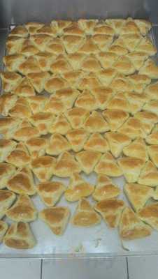 Salgateria E Pastelaria Da Divisa