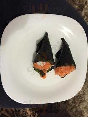 Flying Sushi Jardins