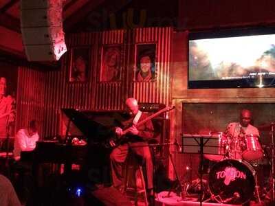 Ton Ton Jazz & Music Bar