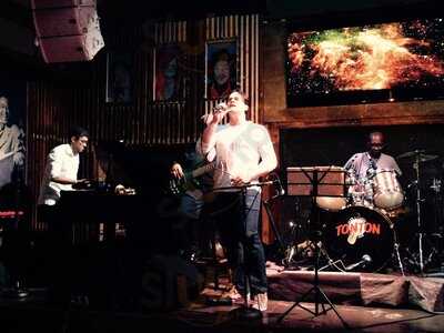 Ton Ton Jazz & Music Bar