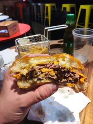 Depot4 Grilled Burger - Itaim Bibi