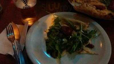 Carrieri Pizza & Pub