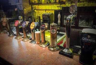 Carrieri Pizza & Pub