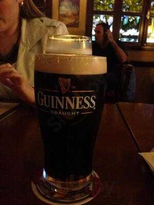 Carrieri Pizza & Pub