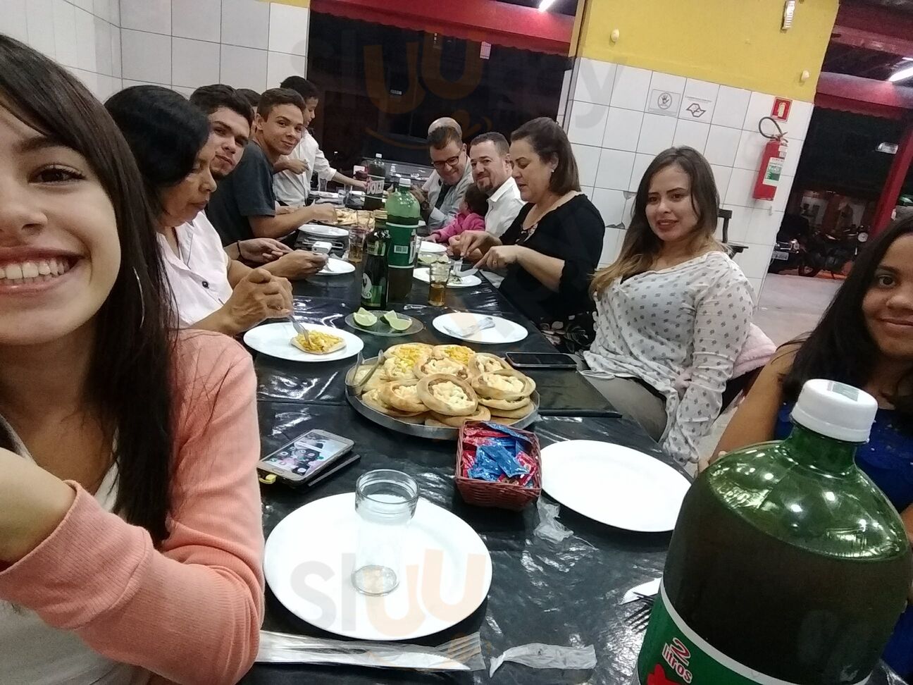 Cesar Rodrigues Pizzaria E Esfiharia