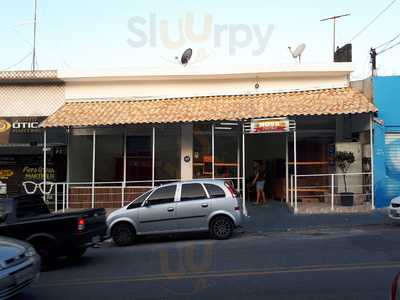 Cristaly Restaurante Pizzaria E Esfiharia