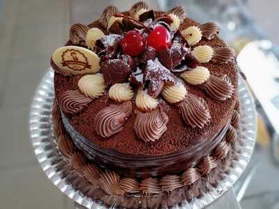 Dona Camô Confeitaria