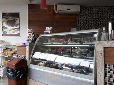 Anne Doceria Cafeteria E Rotisserie