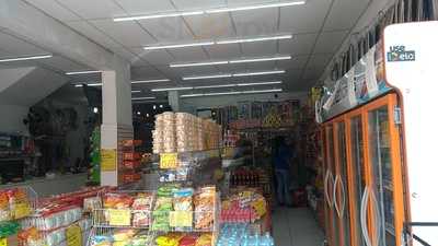 Doces & Salgados Yuri