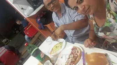 Pizzaria E Esfiharia Rosinha