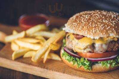 Bomdmais Pizzaria & Lanchonete