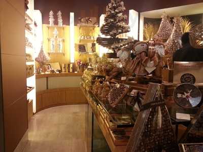 Bela Cafe & Chocolate