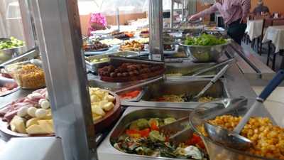 Qualitta Cafe & Restaurante