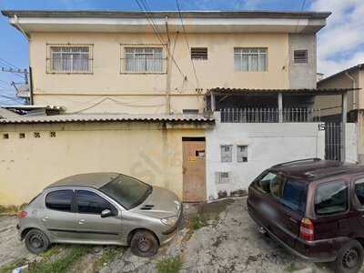 Leão Branco Show Bar