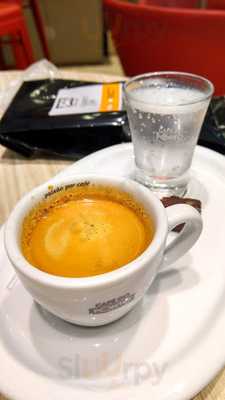 Cafemaisbolo Cafeteria