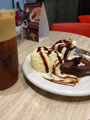 Cafemaisbolo Cafeteria