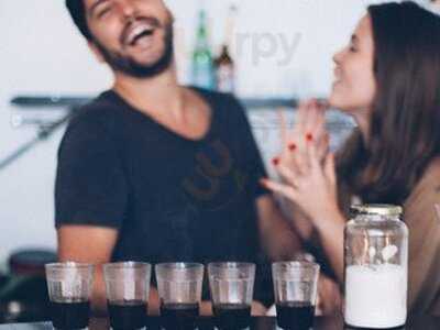 Eatwith: Candida Of Candida Cooks