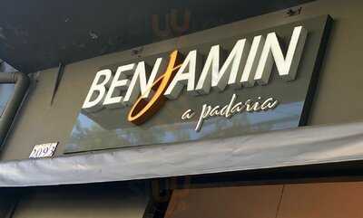 Benjamin A Padaria