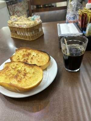 Bruka's Cafe E Lanches