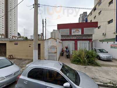 Serrana Saladas & Grelhados