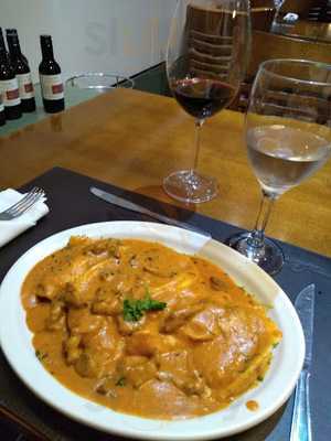 Serrana Saladas & Grelhados