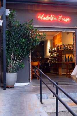 Filadelfia Shop E Brasa