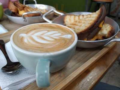 Fora Da Lei Café