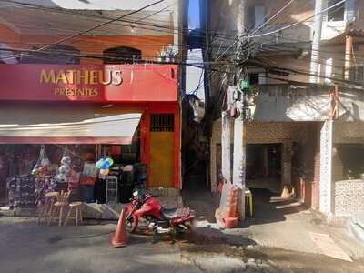 Shalon Adonai Lanches