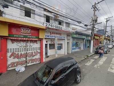 Nostra Famiglia Pizzaria E Lanchonete