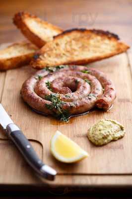 Leopoldina's - Emporio Dos Lanches