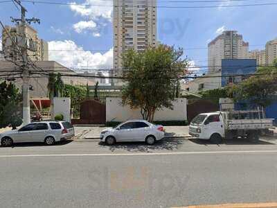 Leopoldina's - Emporio Dos Lanches