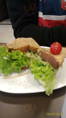 San Doces E Salgados