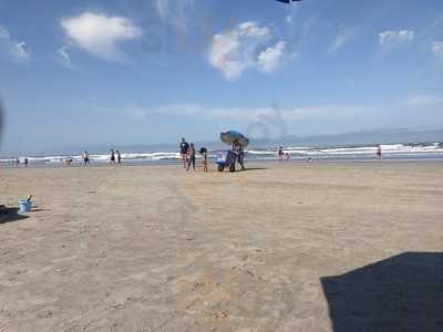 Mar Azul Trailer Food Riviera