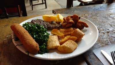 Dona Benedita Restaurante